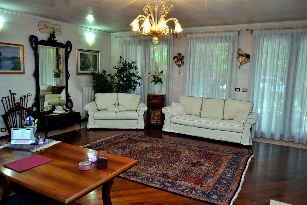 La Casa Sull'albero 2*